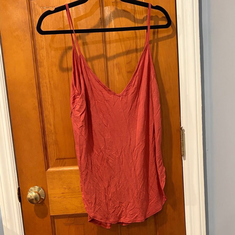 Wet Seal Red V-Neck Camisole